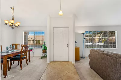 513 W Silver Creek Road, Gilbert, AZ 85233 - Photo 2