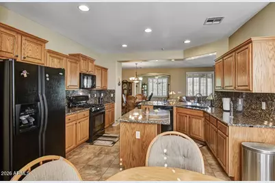 12612 W Fetlock Trail, Peoria, AZ 85383 - Photo 8