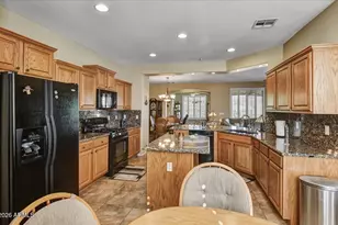 12612 W Fetlock Trail, Peoria, AZ 85383 - Photo 8