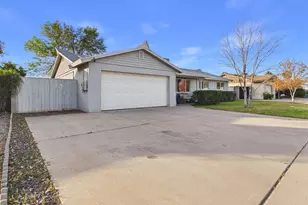 3223 W Joan De Arc Ave, Phoenix, AZ 85029 - Photo 2