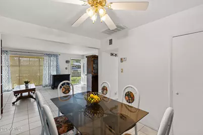 4414 W Weldon Avenue, Phoenix, AZ 85031 - Photo 8