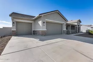 825 E Perdido Wy, Phoenix, AZ 85086 - Photo 4