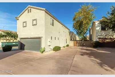 22023 N 30th Lane, Phoenix, AZ 85027 - Photo 34