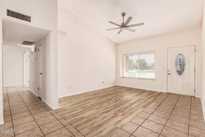 2554 E Catalina Avenue, Mesa, AZ 85204 - Photo 4