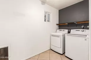 2554 E Catalina Ave, Mesa, AZ 85204 - Photo 30