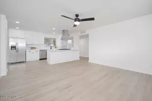 4653 E Almeria Rd, Phoenix, AZ 85008 - Photo 4