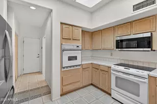 14170 W Desert Glen Dr, Sun City West, AZ 85375 - Photo 6