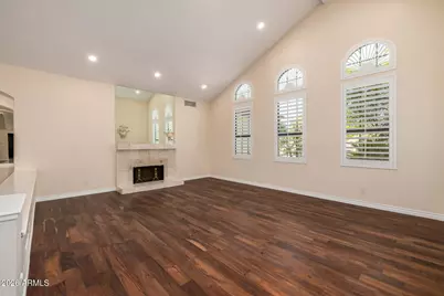 8272 S Pecan Grove Circle, Tempe, AZ 85284 - Photo 4