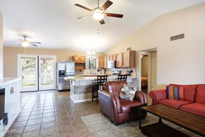 1262 E Crown Circle, Casa Grande, AZ 85122 - Photo 6