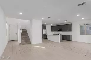 9314 E Sequence Ave, Mesa, AZ 85212 - Photo 4