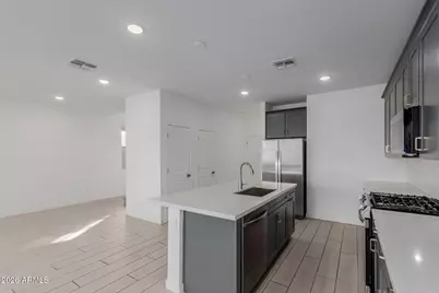 9314 E Sequence Avenue, Mesa, AZ 85212 - Photo 12