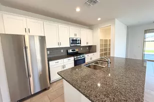 13312 W Crimson Ter, Peoria, AZ 85383 - Photo 2