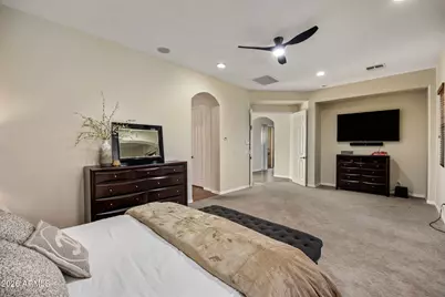 23004 N 38th Place, Phoenix, AZ 85050 - Photo 24