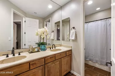 23004 N 38th Place, Phoenix, AZ 85050 - Photo 28