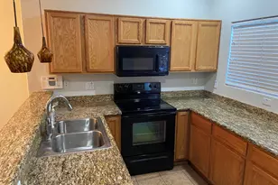 2929 N 37th St, Phoenix, AZ 85018 - Photo 4