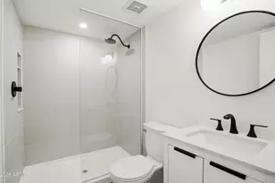 6150 N Scottsdale Rd, Paradise Valley, AZ 85253 - Photo 16