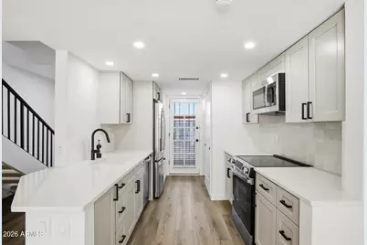 6150 N Scottsdale Road #9, Paradise Valley, AZ 85253 - Photo 2