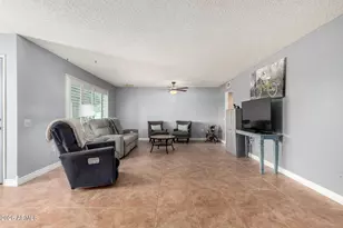 12018 N Sun Valley Dr, Sun City, AZ 85351 - Photo 12