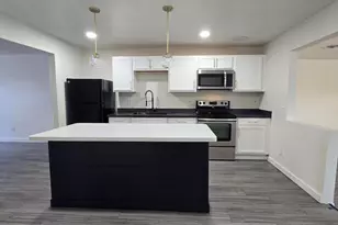 2628 N 61st Ave, Phoenix, AZ 85035 - Photo 8