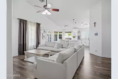 3206 S 81st Avenue, Phoenix, AZ 85043 - Photo 14