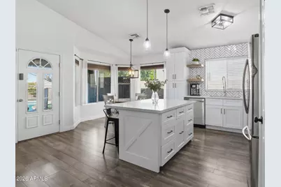 3206 S 81st Avenue, Phoenix, AZ 85043 - Photo 8