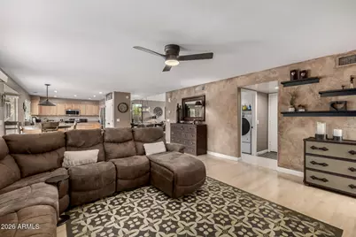 9639 E Impala Avenue, Mesa, AZ 85209 - Photo 8