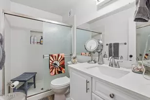 3444 E Paradise Dr, Phoenix, AZ 85028 - Photo 18