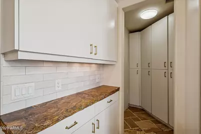 10648 E Greythorn Drive, Scottsdale, AZ 85262 - Photo 16