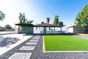 3102 N 35th St, Phoenix, AZ 85018 - Photo 1