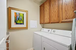 10655 N 9th St, Phoenix, AZ 85020 - Photo 28