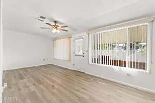 10733 W Saratoga Cir, Sun City, AZ 85351 - Photo 32