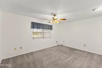 10733 W Saratoga Circle, Sun City, AZ 85351 - Photo 18
