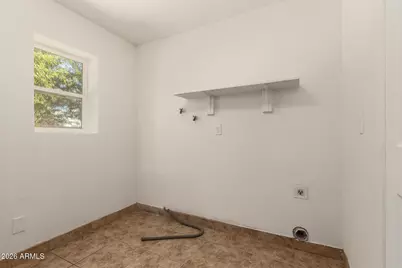 7715 W Crittenden Lane, Phoenix, AZ 85033 - Photo 24