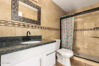 7715 W Crittenden Lane, Phoenix, AZ 85033 - Photo 14