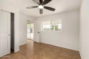 7715 W Crittenden Ln, Phoenix, AZ 85033 - Photo 20