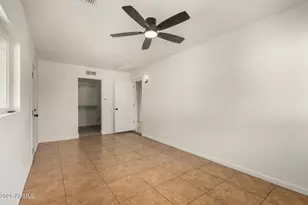 7715 W Crittenden Ln, Phoenix, AZ 85033 - Photo 12