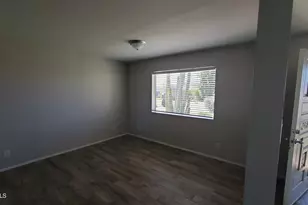 905 N Ocotillo Dr, Apache Junction, AZ 85120 - Photo 4