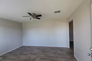 905 N Ocotillo Dr, Apache Junction, AZ 85120 - Photo 2