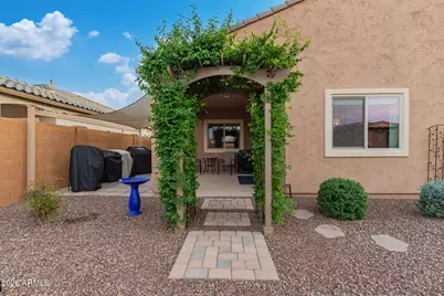 25928 W Vista North Drive, Buckeye, AZ 85396 - Photo 32