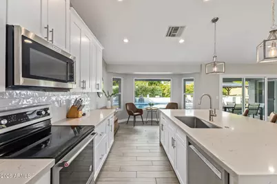 6022 E Hillery Drive, Scottsdale, AZ 85254 - Photo 8