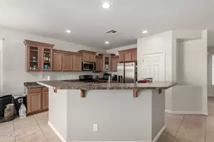 2413 W Beverly Rd, Phoenix, AZ 85041 - Photo 12