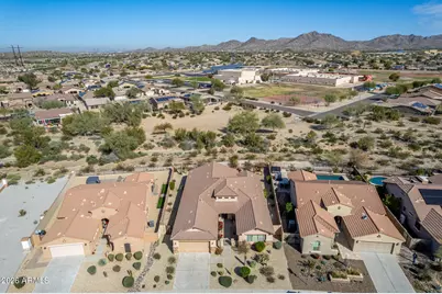 17864 W Lavender Lane, Goodyear, AZ 85338 - Photo 36