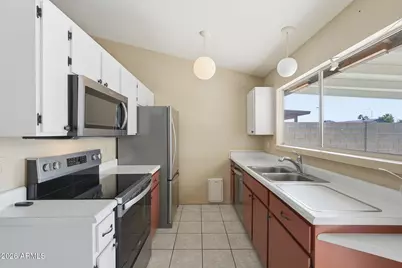 2859 E Impala Avenue, Mesa, AZ 85204 - Photo 6