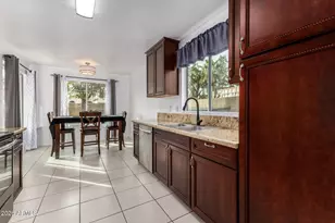 4313 E Desert Trumpet Rd, Phoenix, AZ 85044 - Photo 14