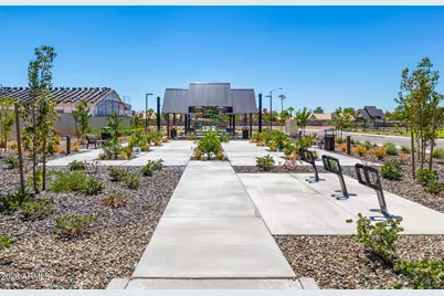 7545 W Evans Drive, Peoria, AZ 85381 - Photo 8