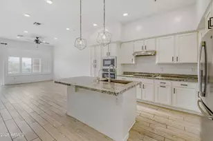 15550 S 5th Ave, Phoenix, AZ 85045 - Photo 10
