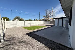 3542 E Earll Dr, Phoenix, AZ 85018 - Photo 8