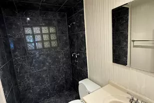 3542 E Earll Dr, Phoenix, AZ 85018 - Photo 24