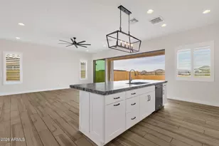 5924 E Redmont Dr, Mesa, AZ 85215 - Photo 24