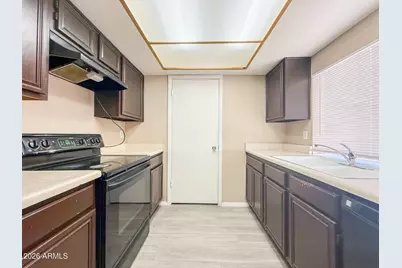 6935 W Devonshire Avenue #1359, Phoenix, AZ 85033 - Photo 10